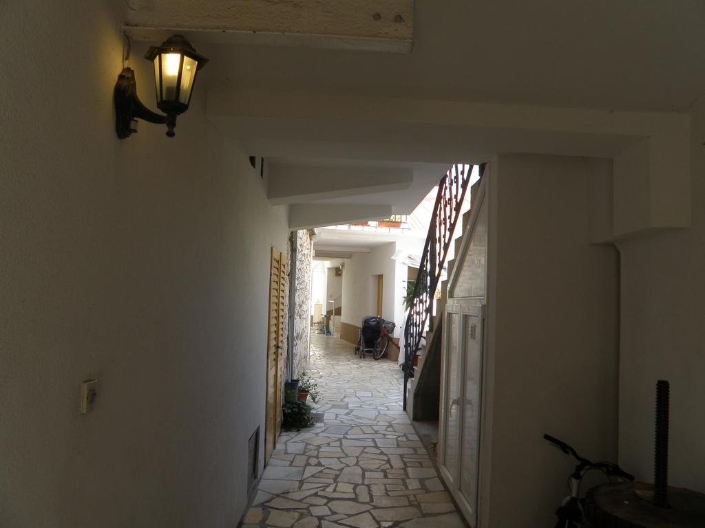 Apartment Amalija Primošten Dış mekan fotoğraf